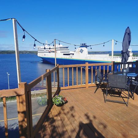 Starboard Side Guest House Channel-Port aux Basques Dış mekan fotoğraf