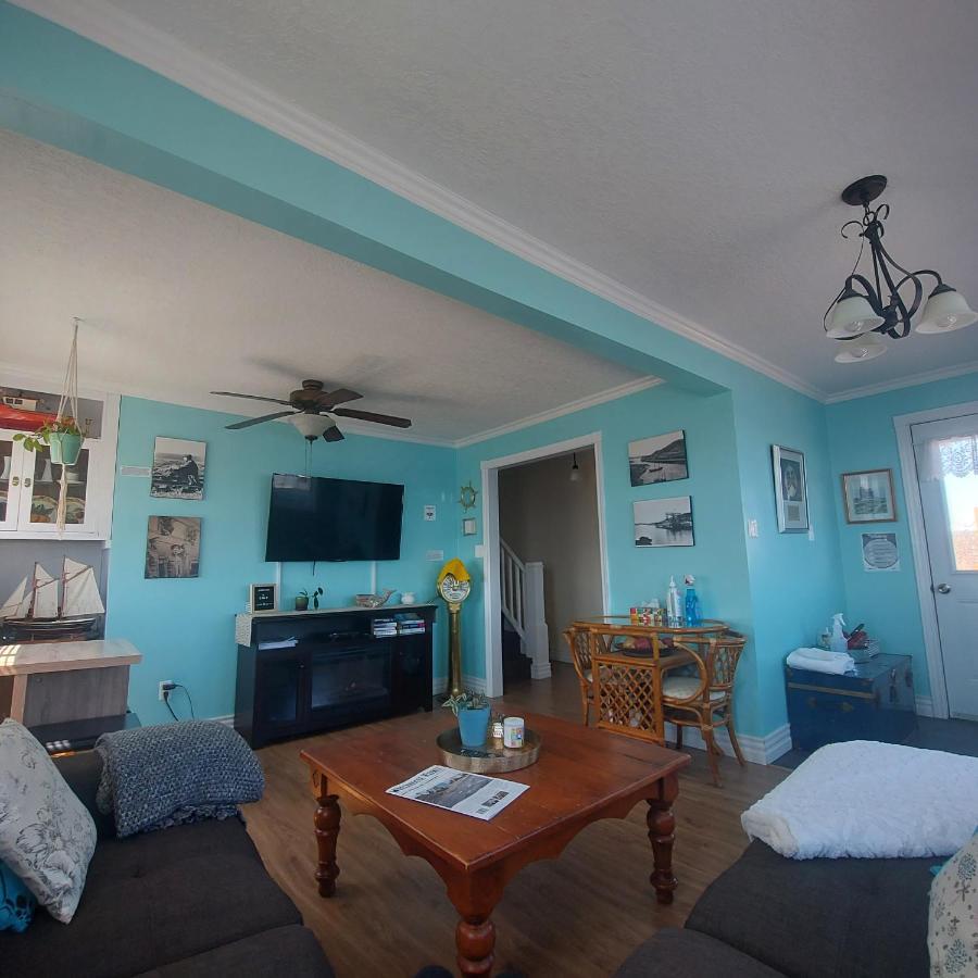 Starboard Side Guest House Channel-Port aux Basques Dış mekan fotoğraf